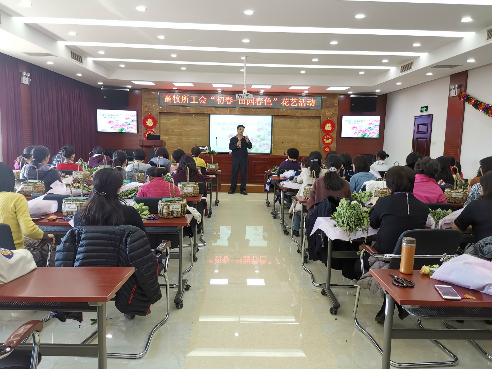 合照1_meitu_1.jpg 合照1_meitu_1.jpg