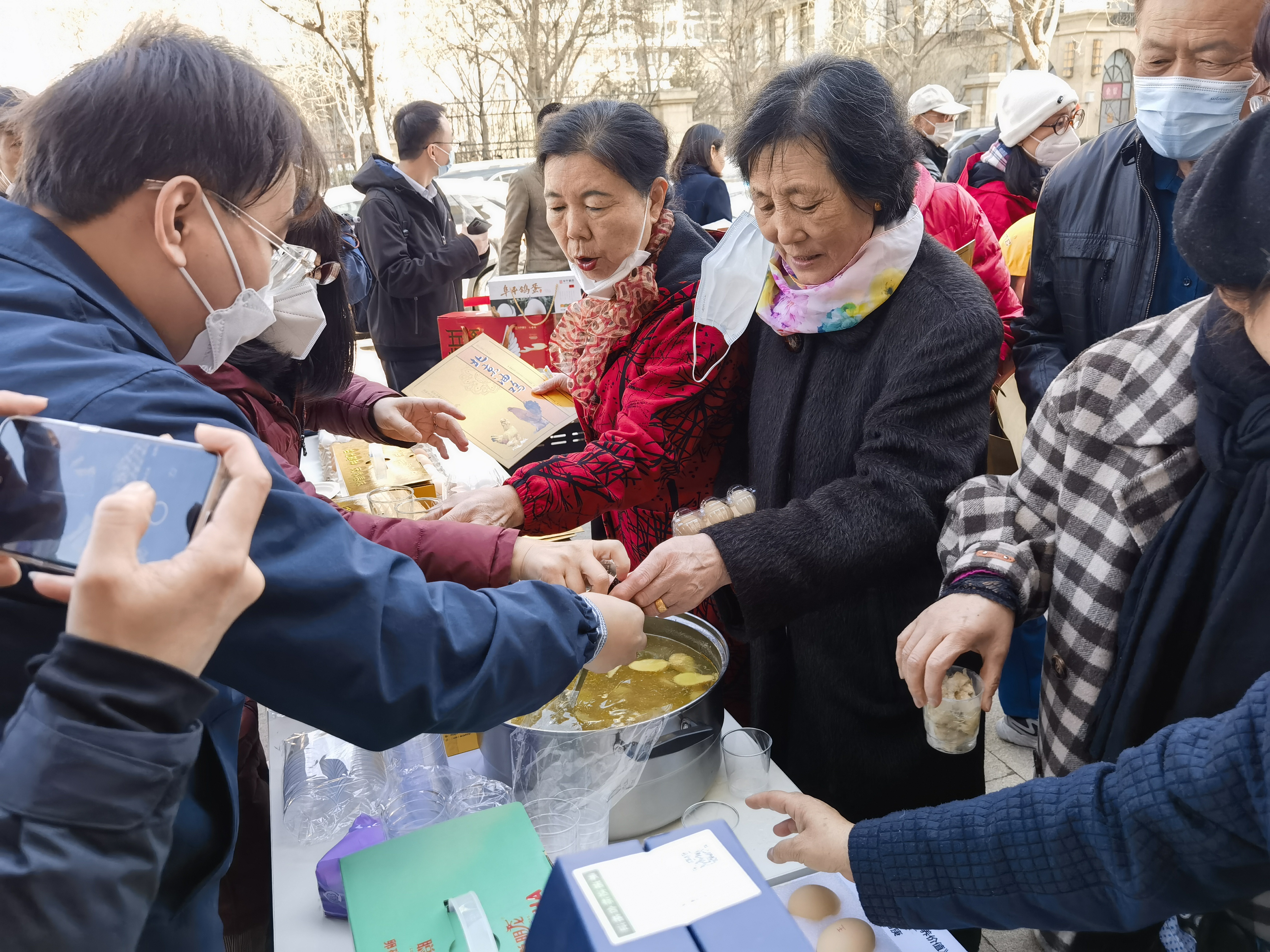油鸡中心-耿爱莲-我院畜牧所专家参加市农业农村局组织的科技成果路演活动-2023.03.06-6.jpg